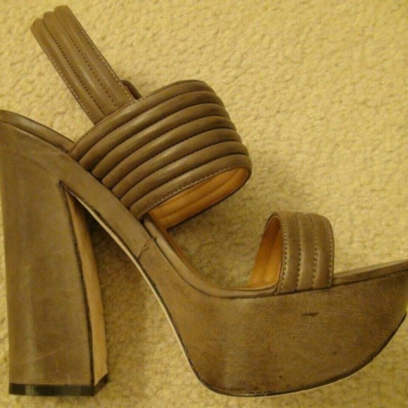 L.A.M.B. Madelle Chocolate Slingback Platform Sandal Heels Size 8M MSRP $285 - Picture 6 of 12
